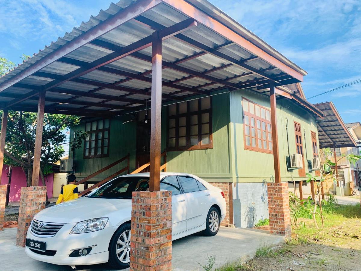 Sarah Guesthouse Kuala Terengganu Dış mekan fotoğraf